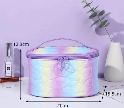 Women's Medium All Seasons Polyester Heart Shape Fashion Square Zipper Cosmetic Bag display picture 6