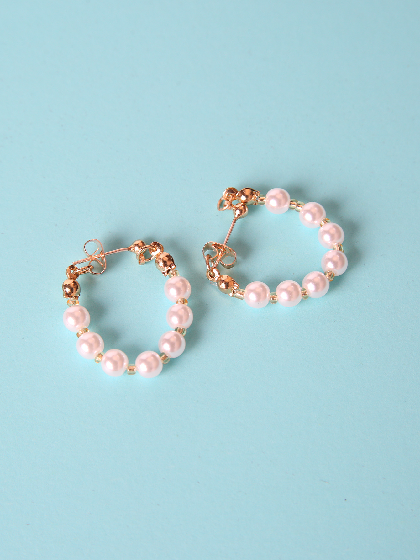 Mode Einfarbig Perle Perlen Ohrringe 1 Paar display picture 2