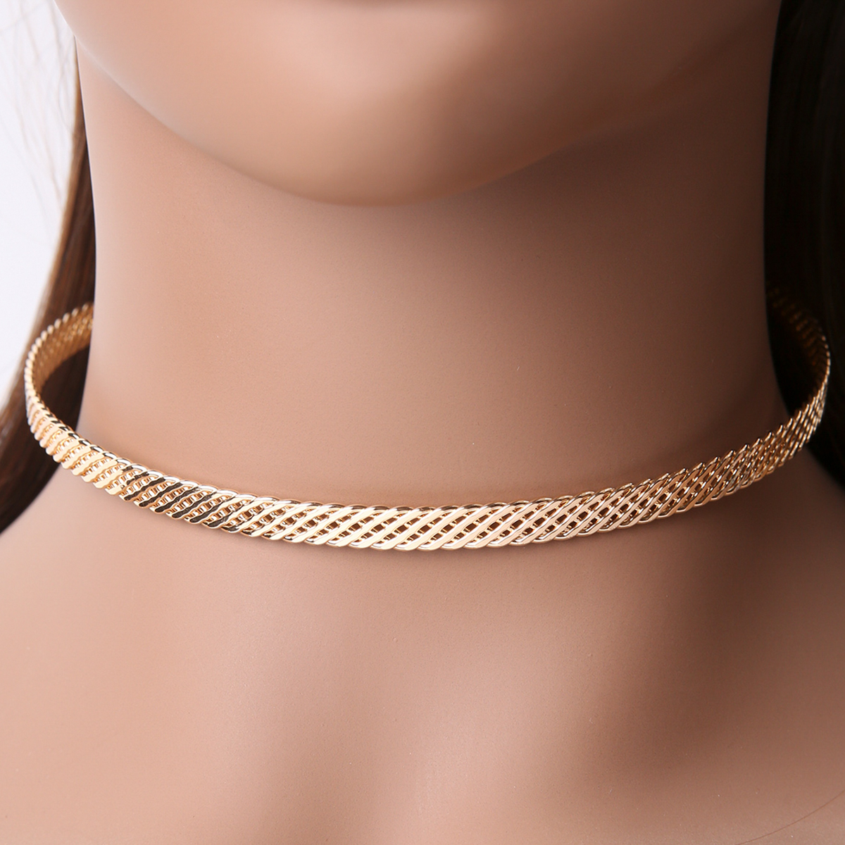 1 Piece Fashion Solid Color Alloy Women's Choker display picture 9