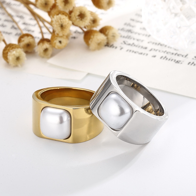 Elegant Square Stainless Steel Polishing Shell Rings 1 Piece display picture 8