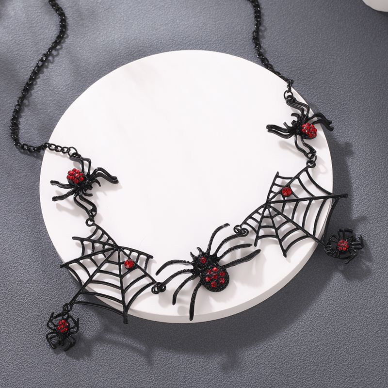 Gothic Spider Spider Web Alloy Inlay Rhinestones Men's Necklace 1 Piece display picture 3