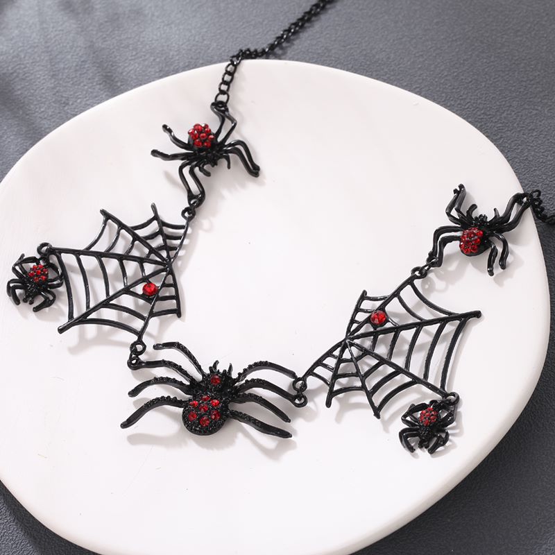 Gothic Spider Spider Web Alloy Inlay Rhinestones Men's Necklace 1 Piece display picture 4