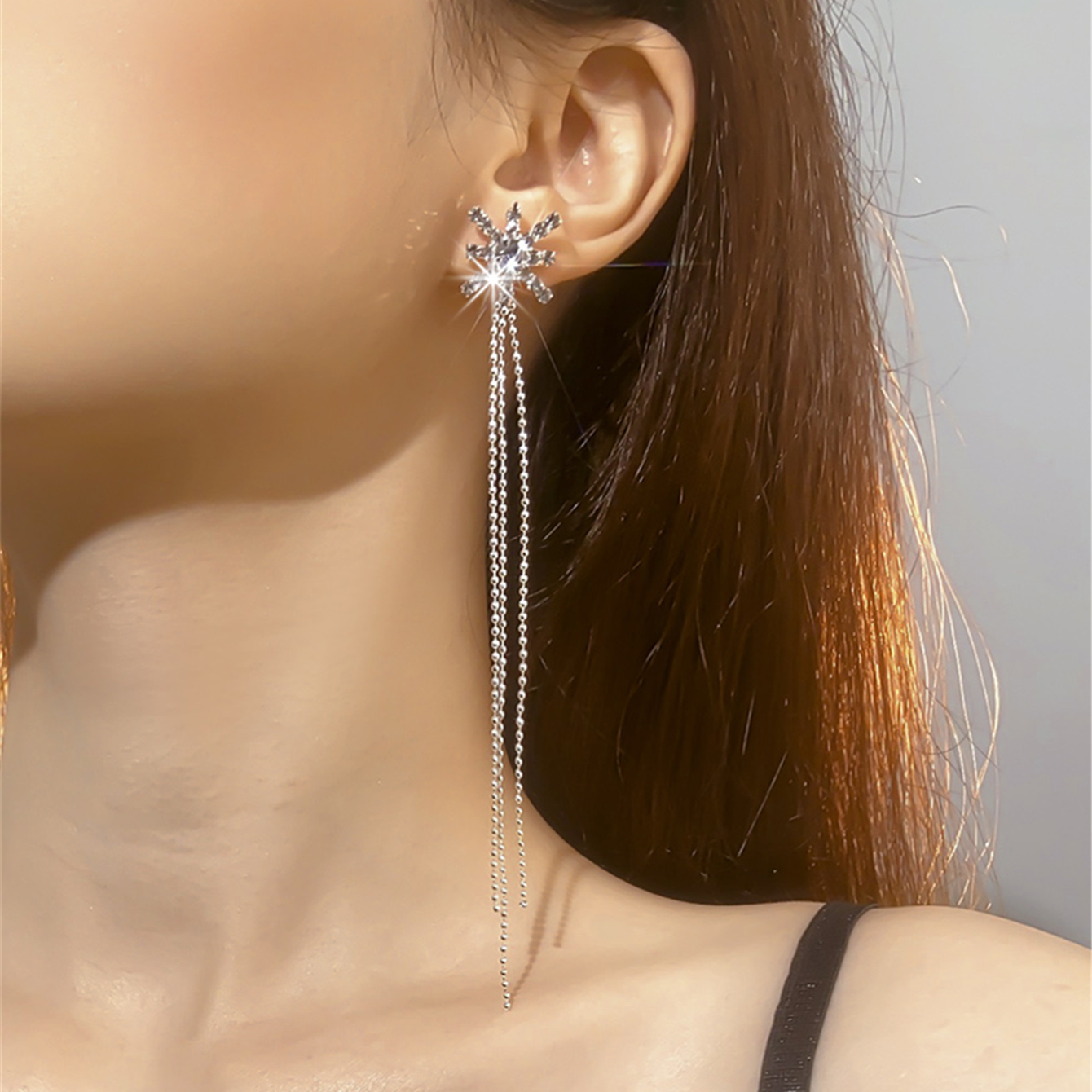 1 Pair Exaggerated Geometric Rhinestone Drop Earrings display picture 6