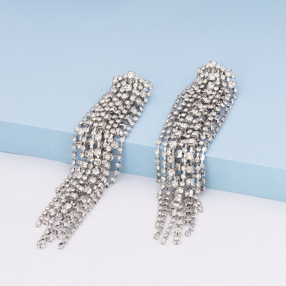 Luxurious Tassel Alloy Inlay Rhinestones Drop Earrings 1 Pair display picture 17