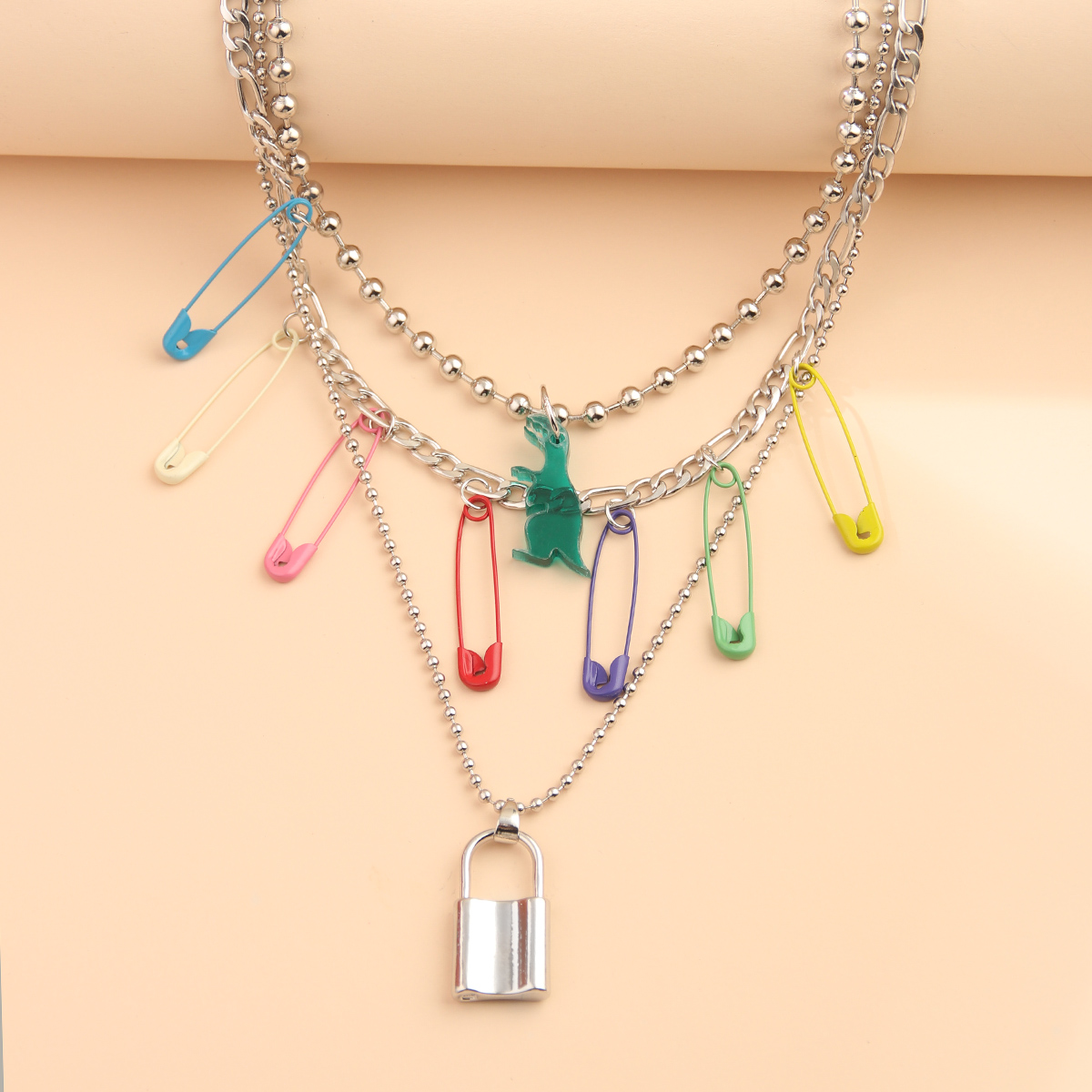 Fashion Color Pin Collarbone Chain Fashion Ball Lock Multi-layer Ecklace display picture 2