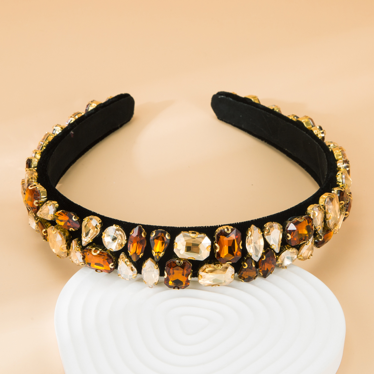 Baroque Ornate Jeweled Fabric Headband Wholesale display picture 3