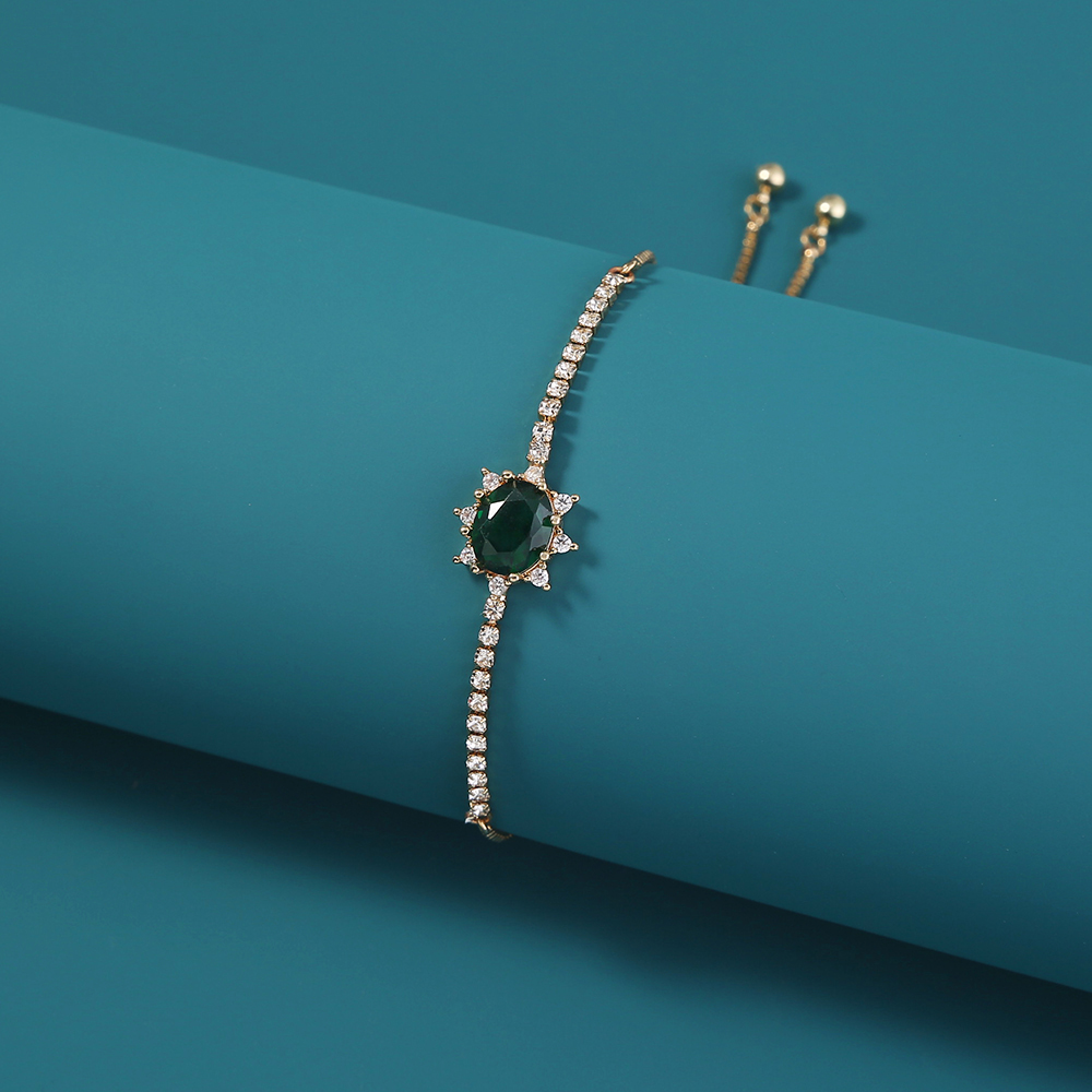 2022 Popular Creative Oval Emerald Inlaid Zircon Venice Adjustable Bracelet Bracelet Jewelry display picture 2