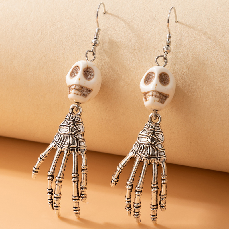 Exaggerated Alternative Earrings Halloween Skull Alloy Ear Hook display picture 17