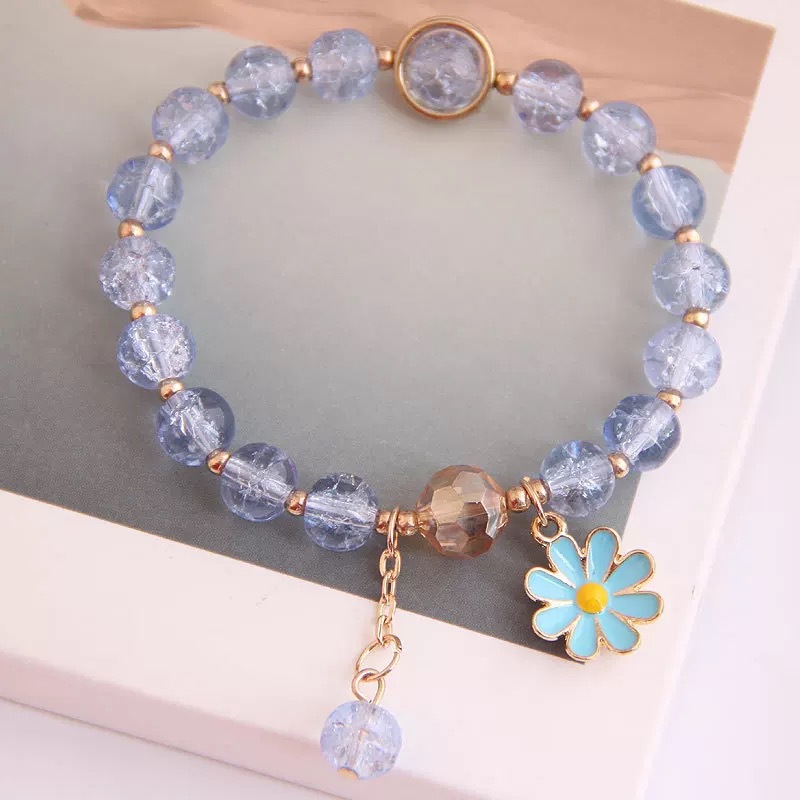 Women's Fashion Crystal Daisy Pendent Bracelet display picture 8