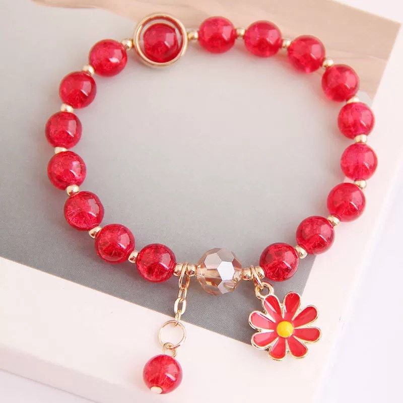 Women's Fashion Crystal Daisy Pendent Bracelet display picture 10