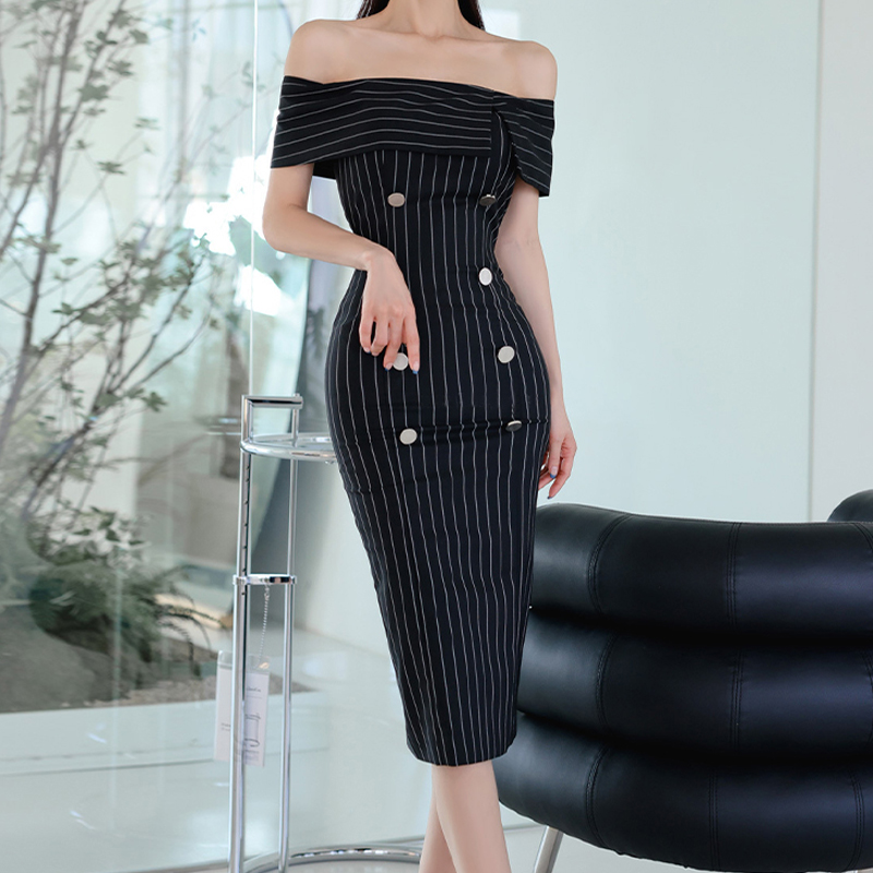 Fashion Spring Nude Shoulder Dress Slim Hip Striped Skirt display picture 1