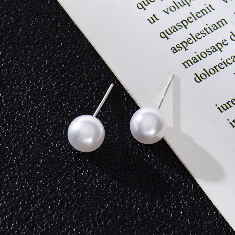 Fashion Pearl Stud Earrings Jewelry Wholesale display picture 2