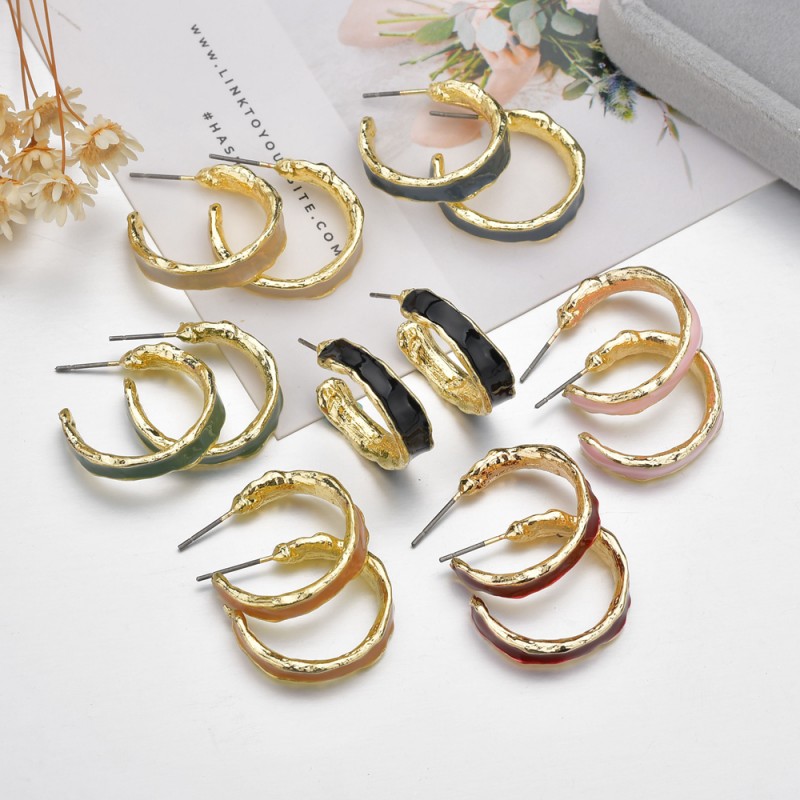 New Exquisite Alloy C-shaped Multicolor Oil Drop Hoop Earrings display picture 6