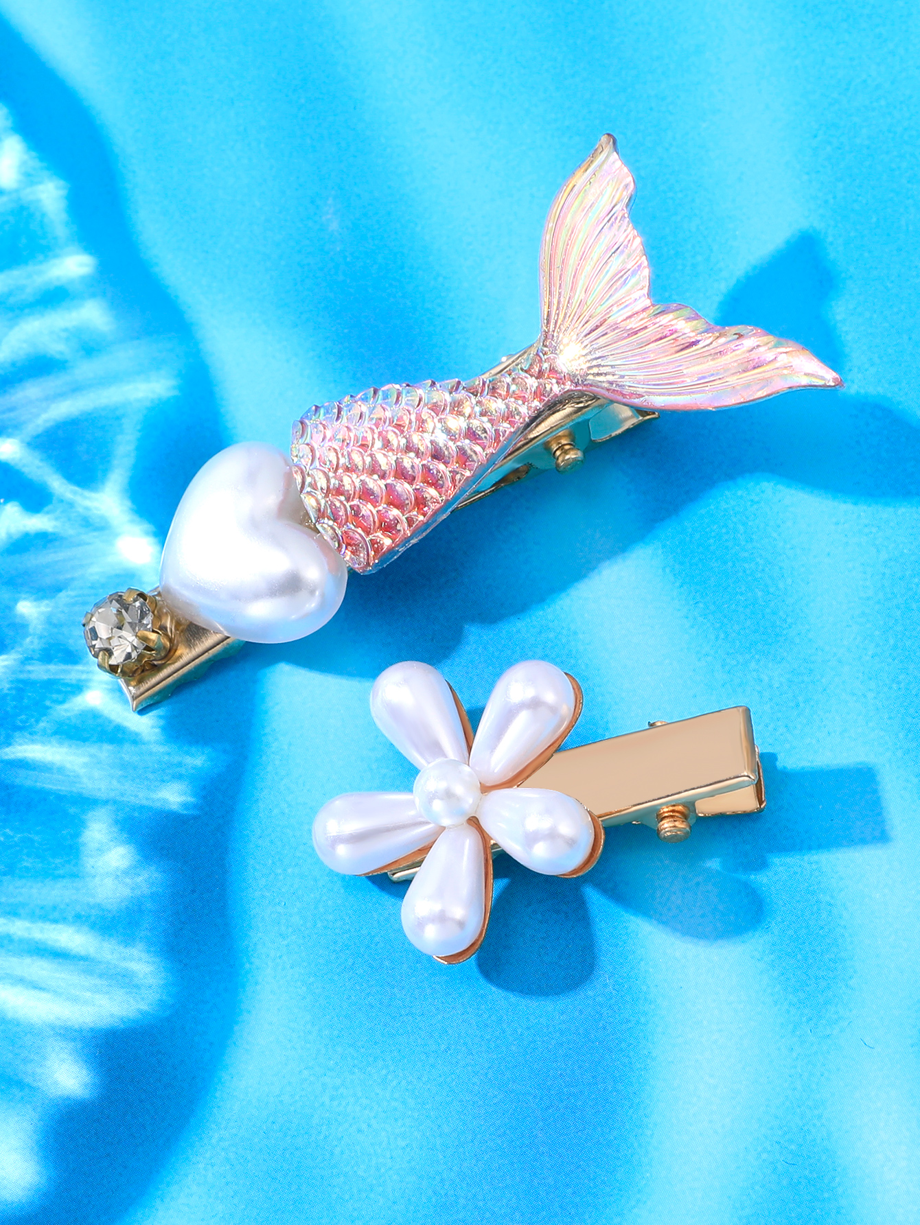 2 Piece Classic Pink Mermaid Tail White Flower Hair Clip Set display picture 1