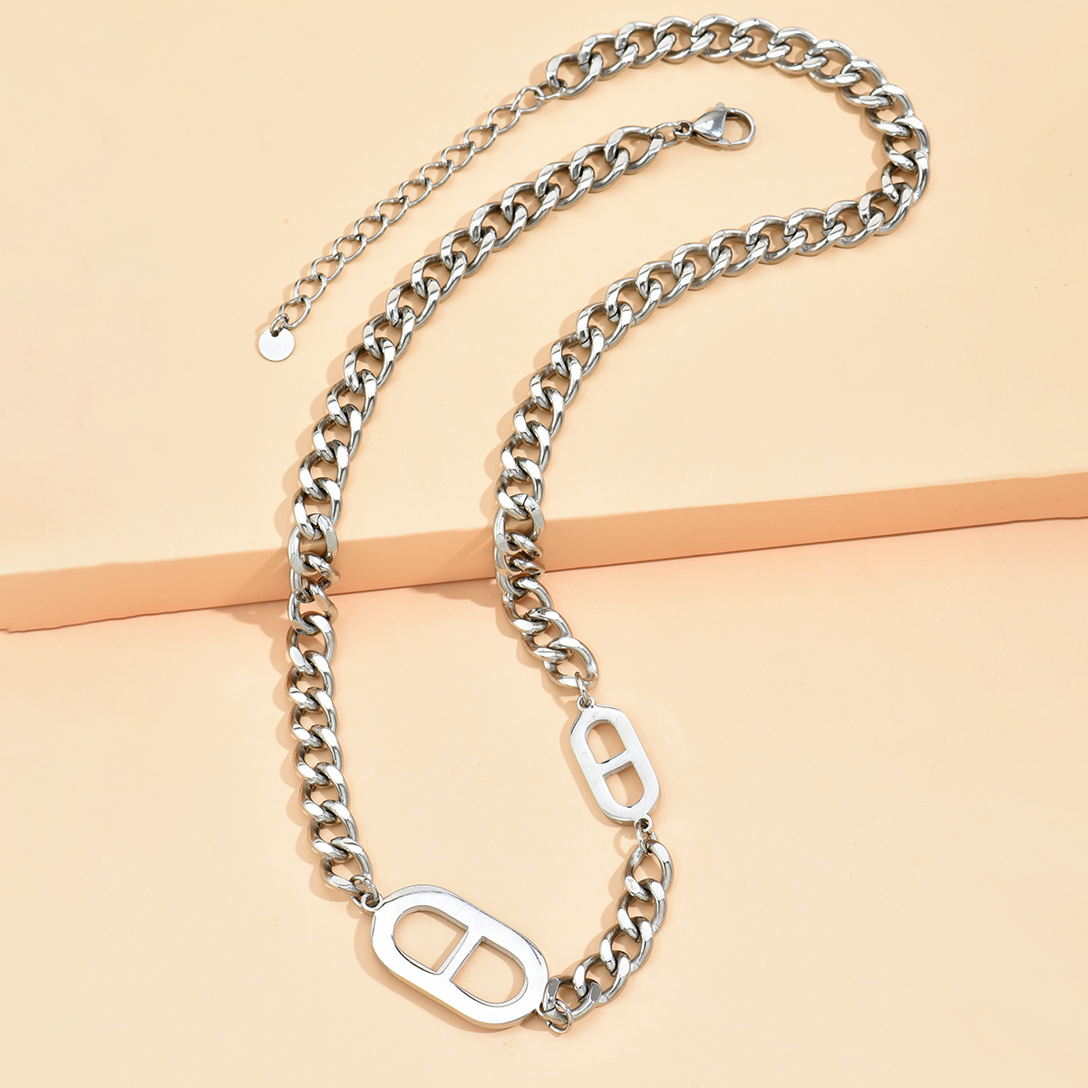Titanium Steel Fashion Simple Geometric Splicing Necklace display picture 3