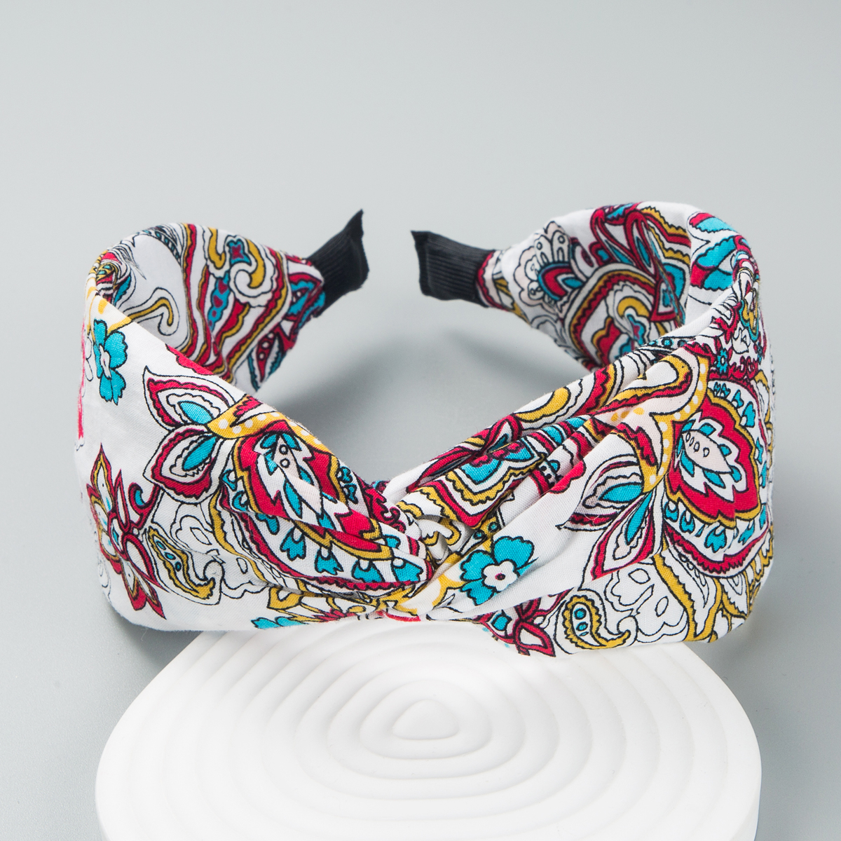 Fashion Wide-brimmed Cross-print Fabric Headband display picture 1