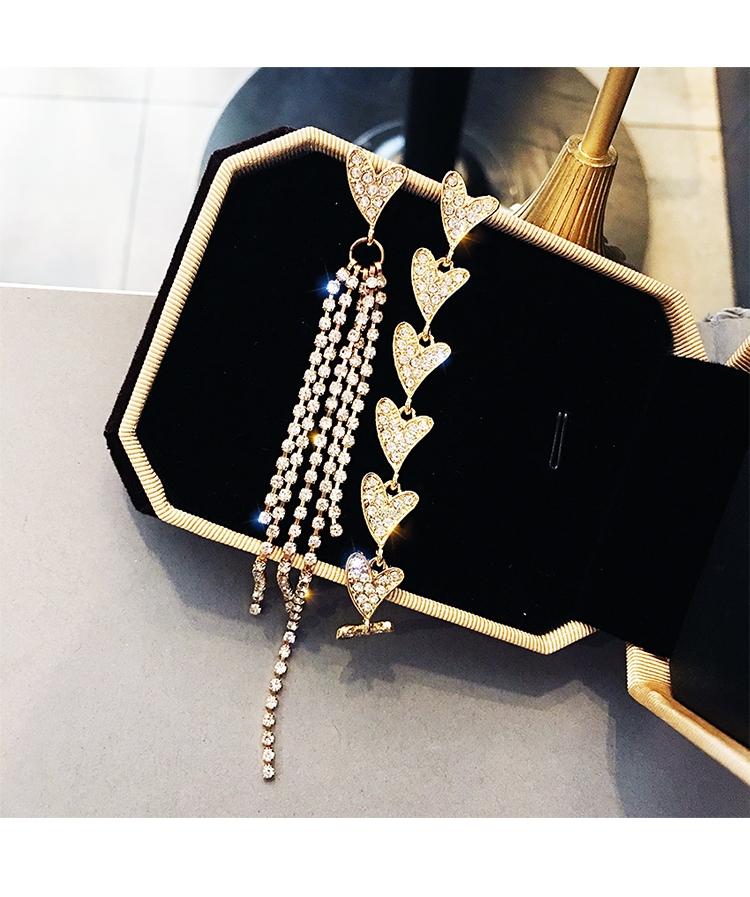 Fashion Long Asymmetric Rhinestone Heart Shaped Metal Earrings display picture 4
