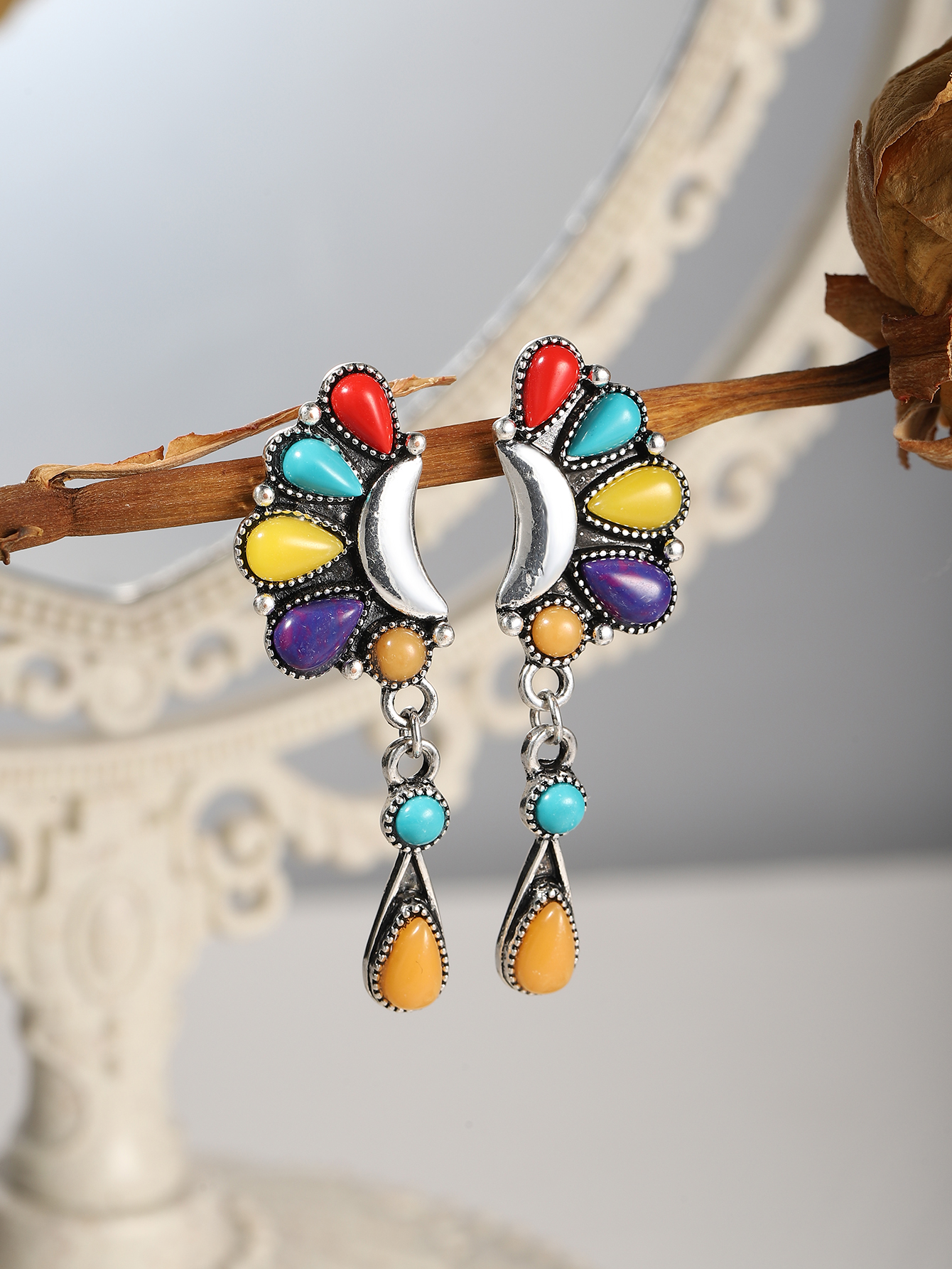 New Half-moon And Water Drop Turquoise Retro Exaggerated Earrings display picture 2