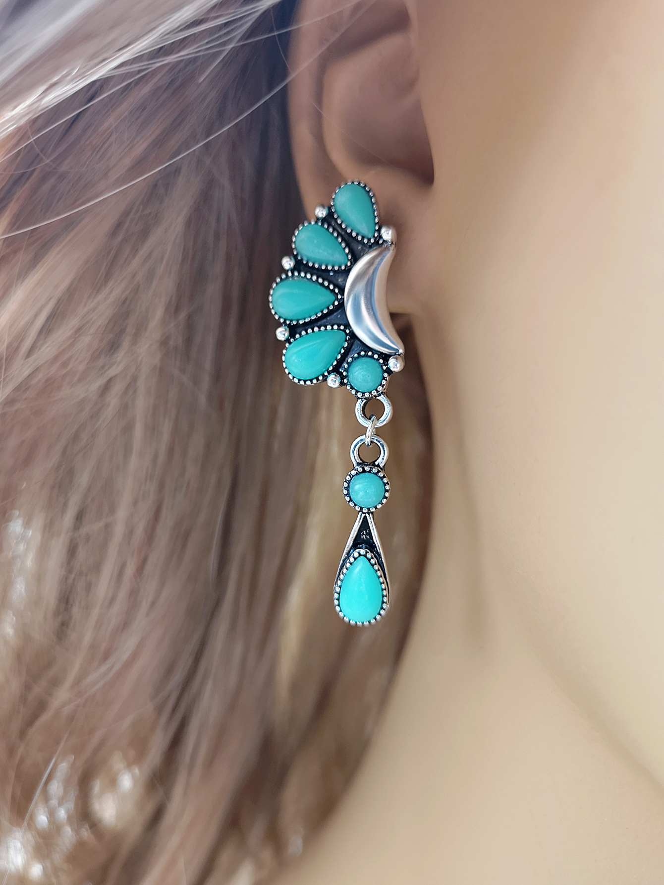 New Half-moon And Water Drop Turquoise Retro Exaggerated Earrings display picture 7