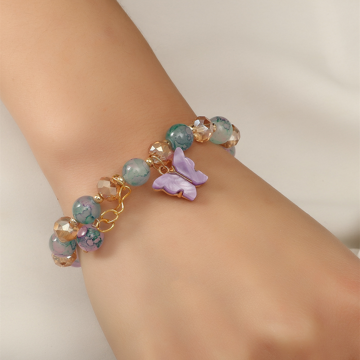 Women&#39;s Fashion Vintage Crystal Butterfly Bracelet display picture 4