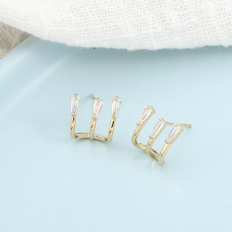 Light Luxury Small Temperament Paw Earrings display picture 5