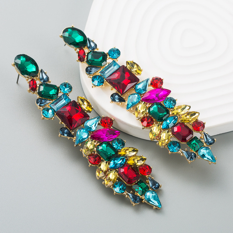 1 Pair Elegant Luxurious Irregular Inlay Zinc Alloy Artificial Diamond Drop Earrings display picture 5