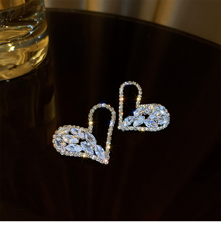 High-quality Zircon Love Stud Earrings Trendy Earrings Temperament Earrings Niche Exquisite Unique display picture 7
