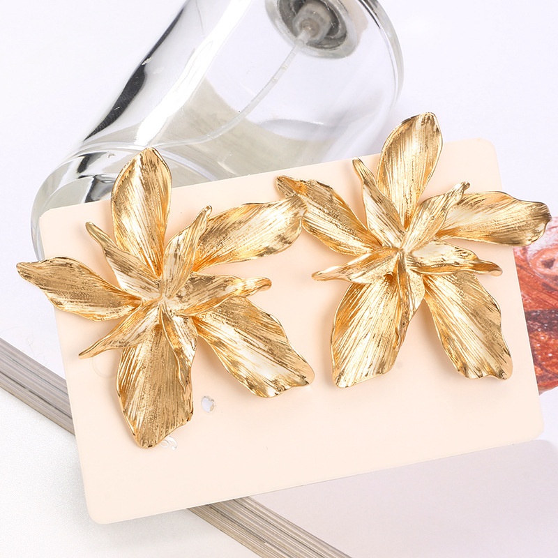 New Cross-border Popular Jewelry European And American Personality Exaggerated Multi-layer Alloy Dripping Oil Flower Flower Earrings Earrings display picture 9
