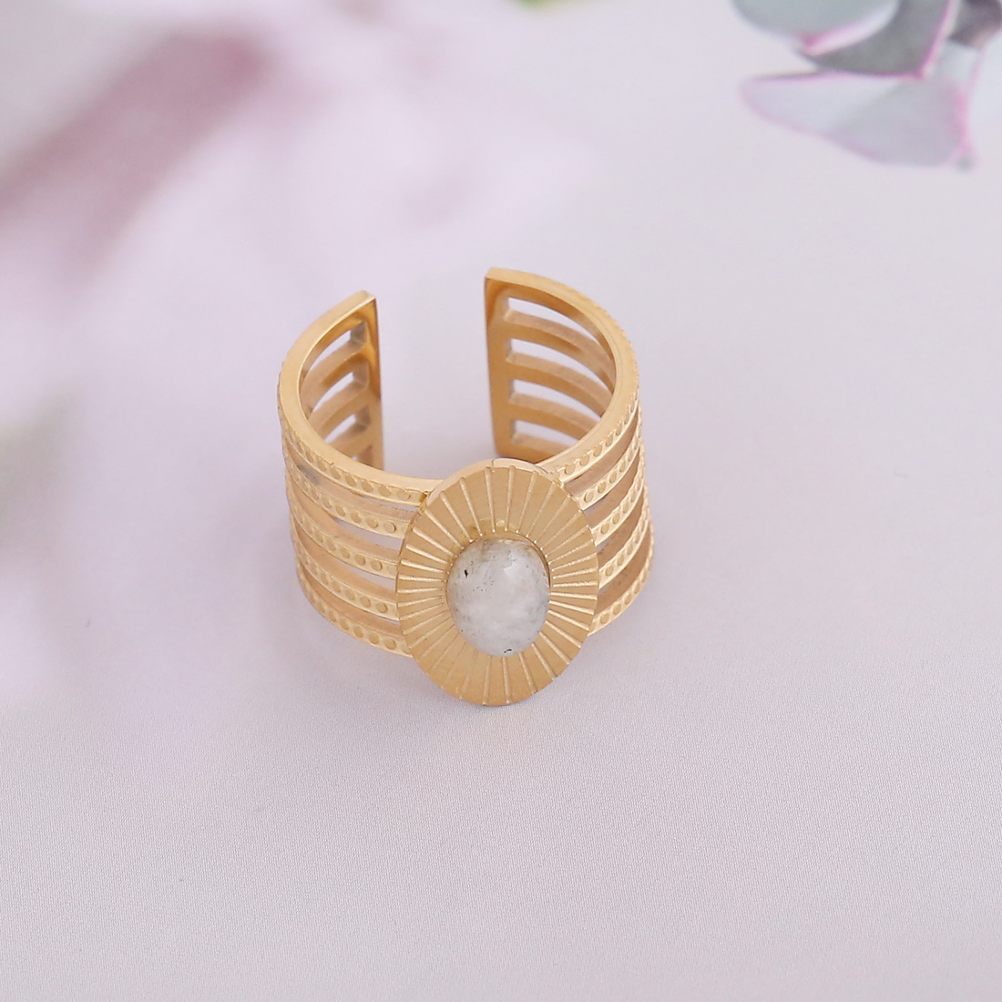New Stainless Steel Inlaid Natural Stone Crystal Multi-layer Ring For Women display picture 3