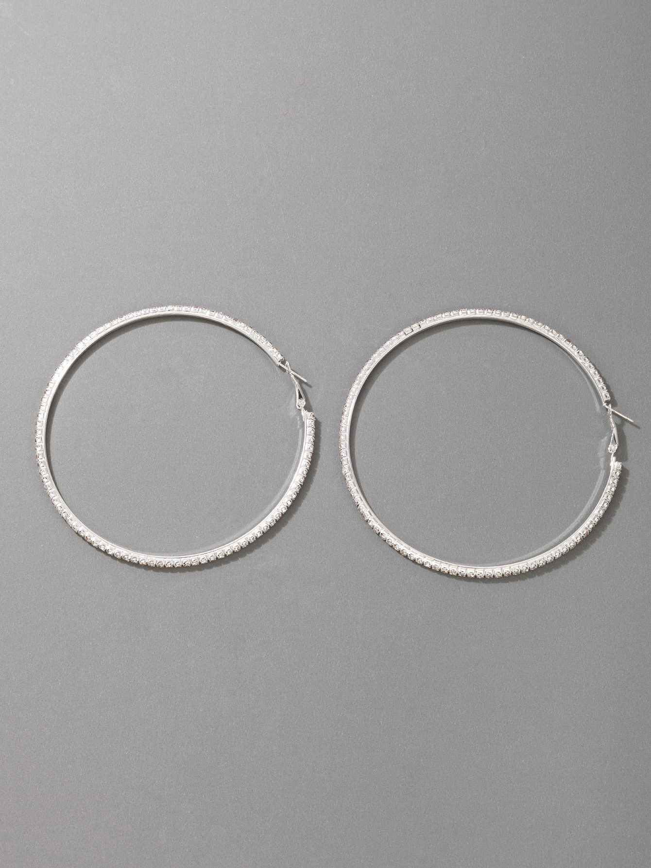 New Simple Diamond Irregular Large Circle Alloy Earrings display picture 3