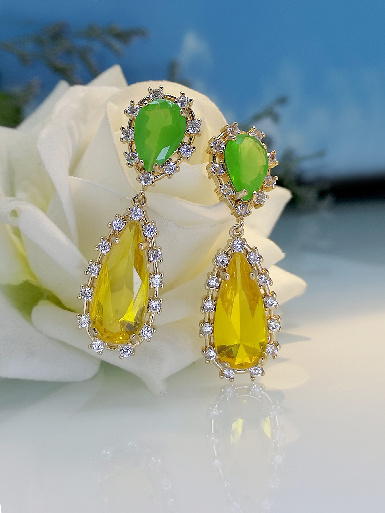 New Fashion Copper Inlaid Zircon Candy Colored Earrings Female display picture 2