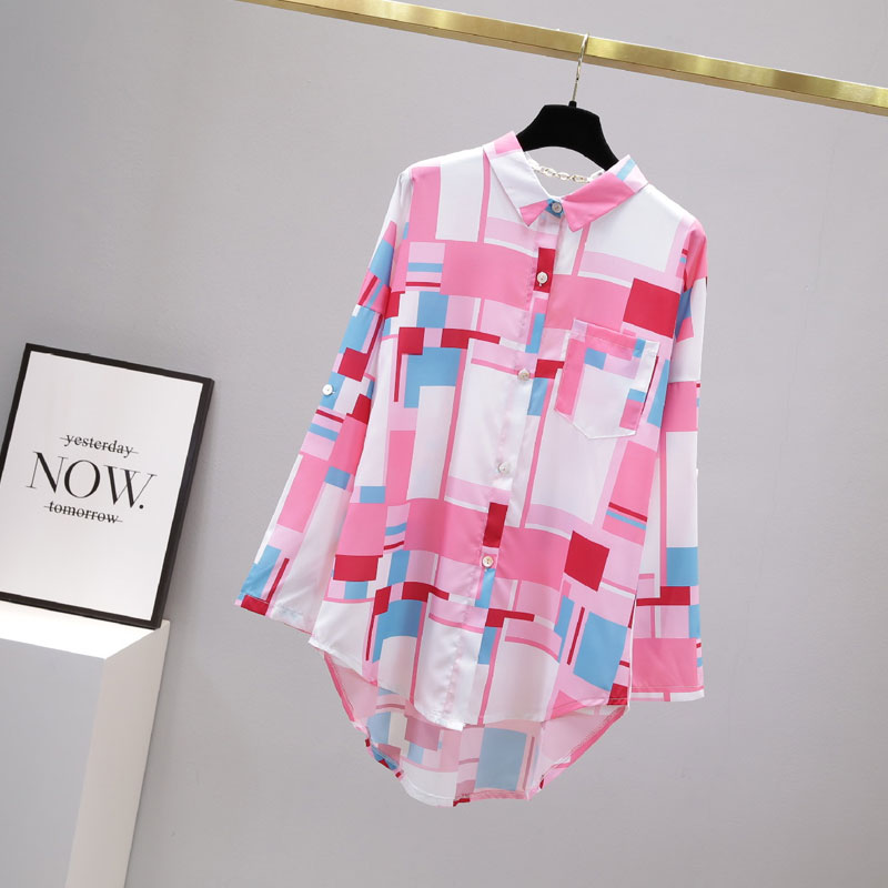 2022 Spring New Large Lapel Long-sleeved Printed Cardigan Stand-up Collar Shirt Top display picture 7