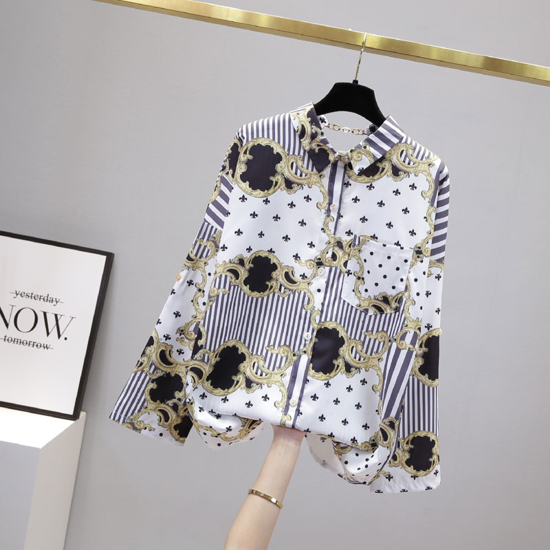 2022 Spring New Large Lapel Long-sleeved Printed Cardigan Stand-up Collar Shirt Top display picture 9