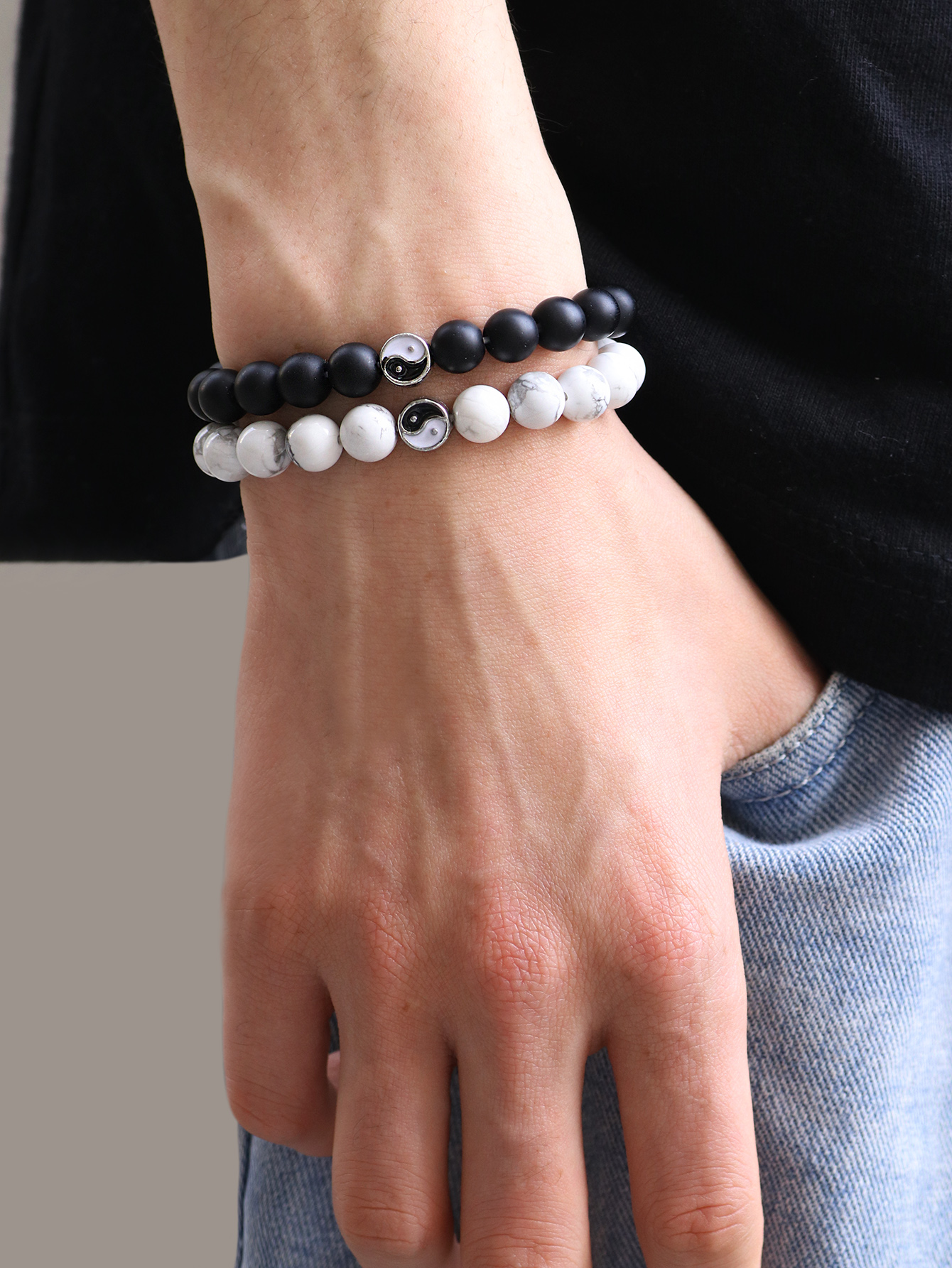 Neue Mode Schwarz Weiß Tai Chi Perlen Paar Armband display picture 2