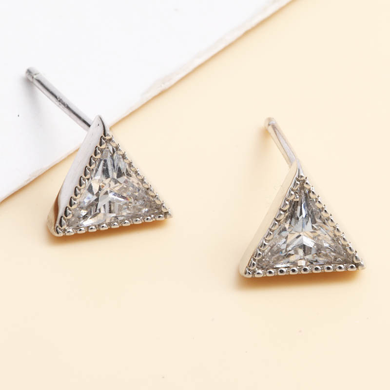 Simple And Classic Triangle Inlaid Zirconium 925 Silver Stud Earrings display picture 3