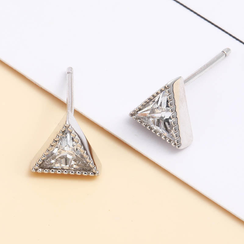 Simple And Classic Triangle Inlaid Zirconium 925 Silver Stud Earrings display picture 4