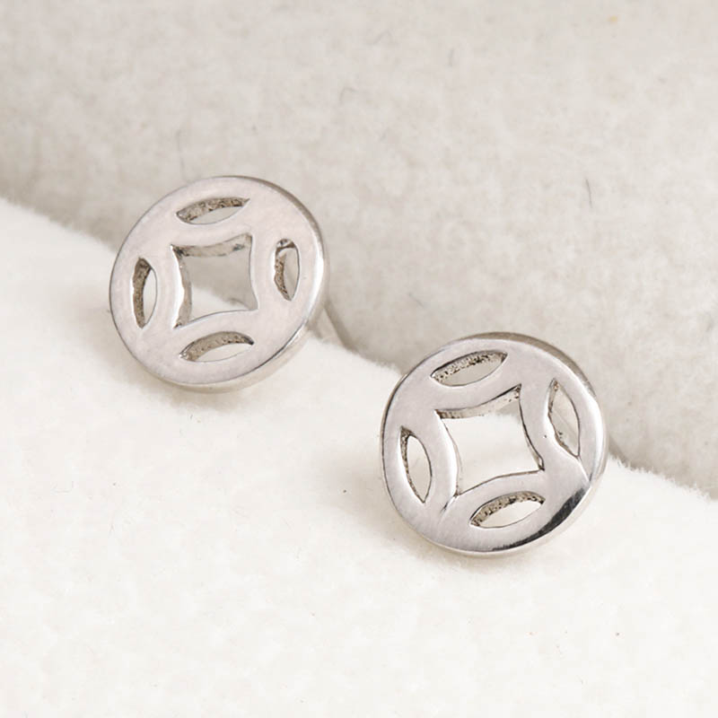 Retro Geometric Hollow Rhombus 925 Silver Stud Earrings display picture 4