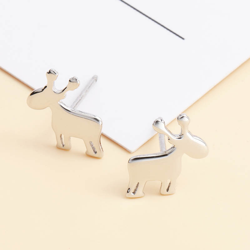 Classic Cute Donkey Shaped 925 Silver Stud Earrings display picture 3