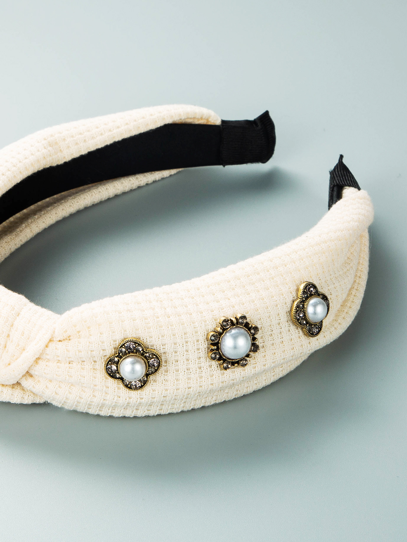 Korean Style Knotted Fabric Inlaid Pearl Headband display picture 4