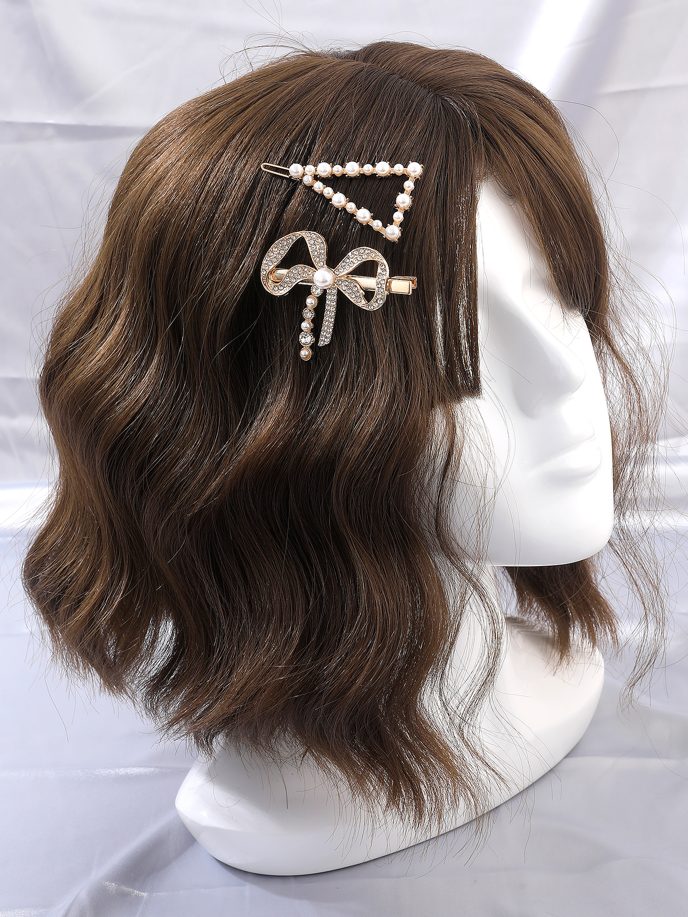 2 Piece Fashion Golden Vintage Pearl Rhinestone Bow Triangle Women's Hair Clip Set display picture 2