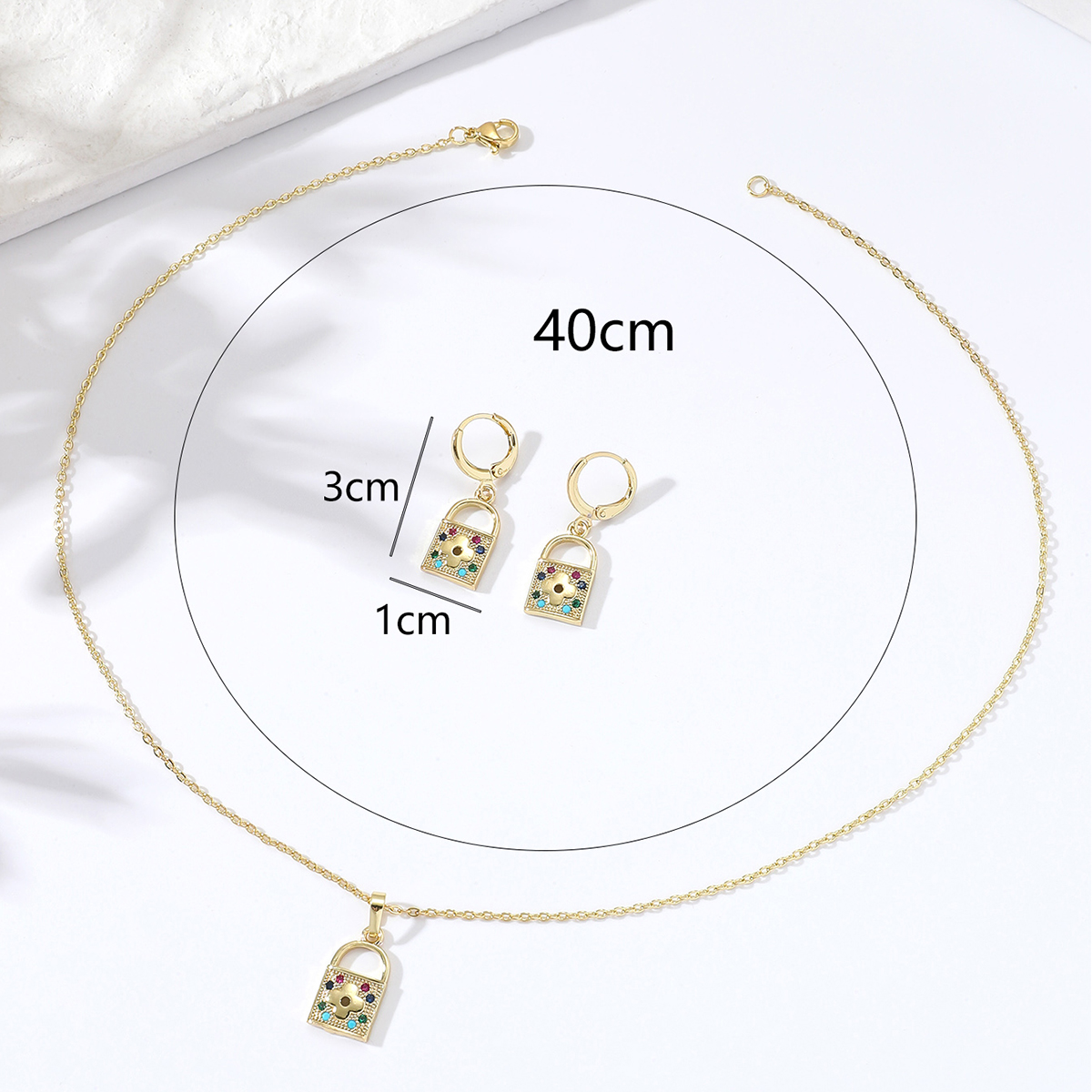 201 Stainless Steel 18K Gold Plated Simple Style Lock display picture 4