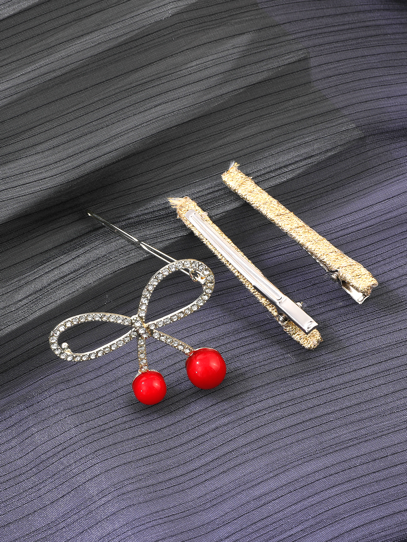 3 Pièces Fashion Red Cherry Bow Bangs Clip Gold Hair Clip Set display picture 2