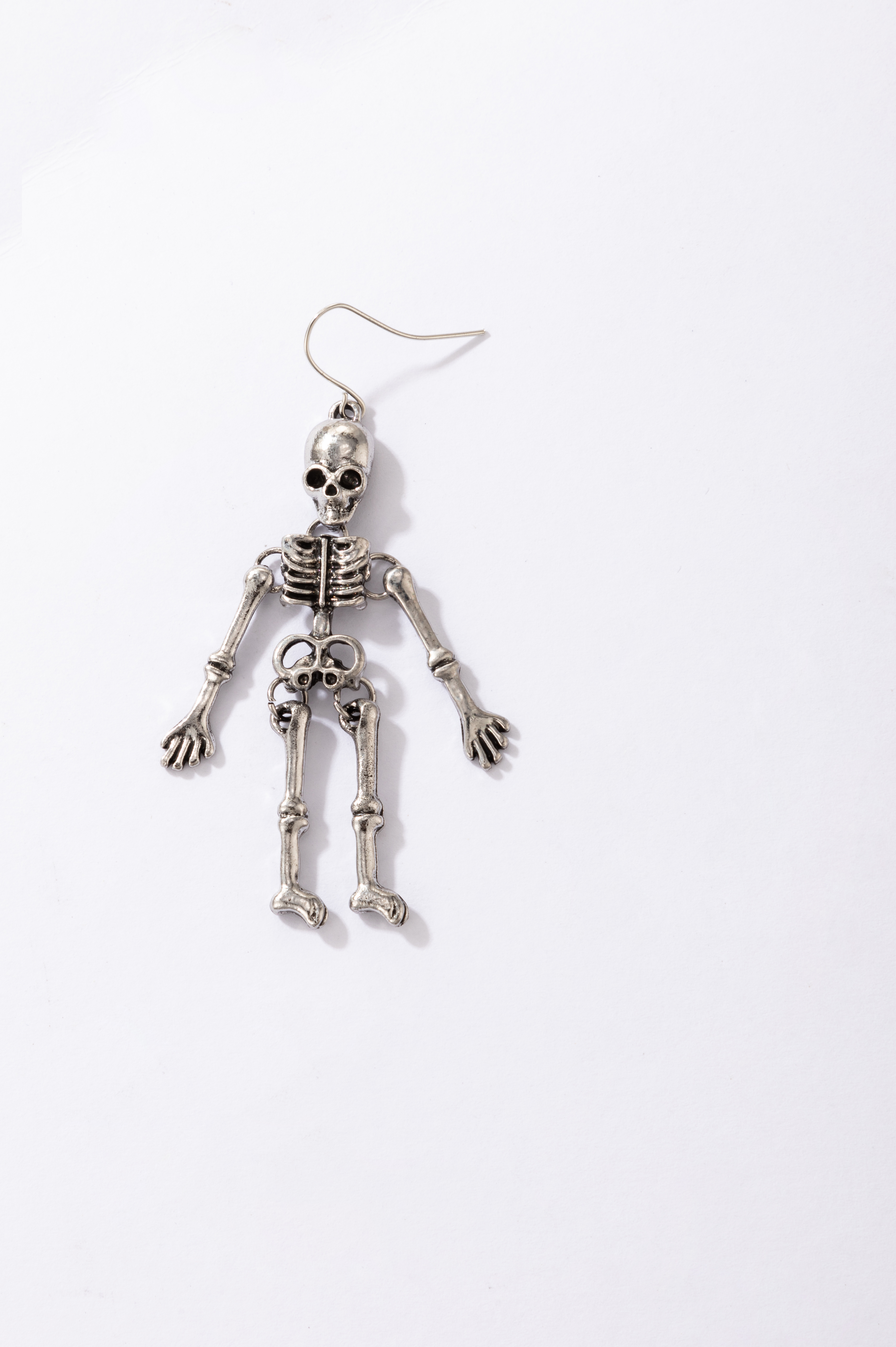 Exaggerated Skull Alloy display picture 10