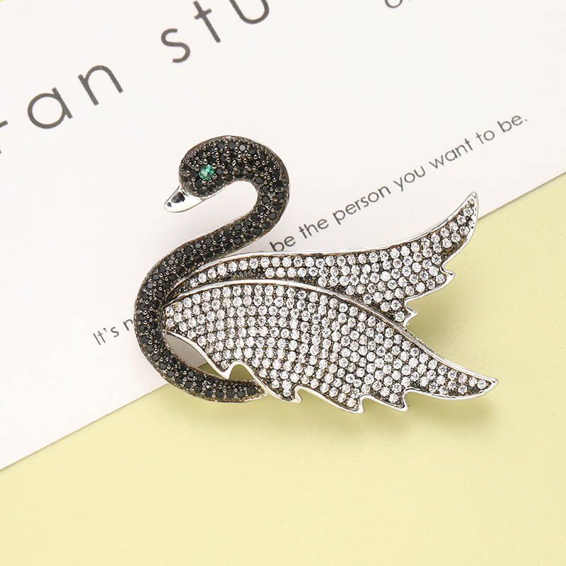 Fashion Delicate Diamond Swan Copper Brooch display picture 1