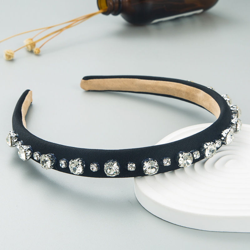 Fashion Shiny Rhinestone Baroque Headband Thin Edge Hair Accessories display picture 9
