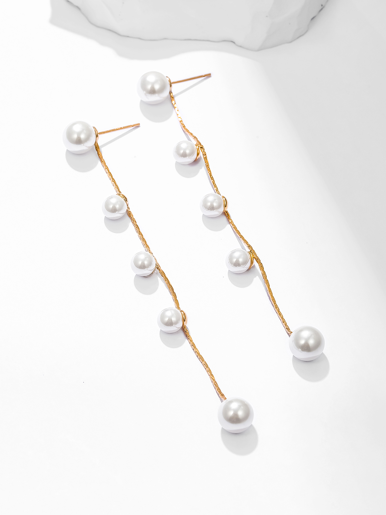 Fashion Large And Small Pearl Tassel Long Line Copper Earrings display picture 4