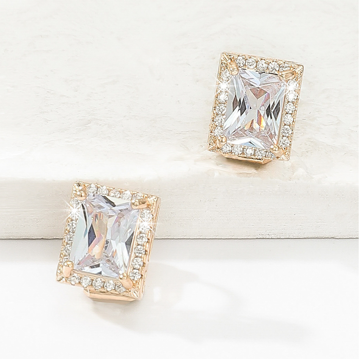 Fashion Copper Electroplating 18k Gold Irregular Zircon No Ear Holes Square Ear Clips display picture 3