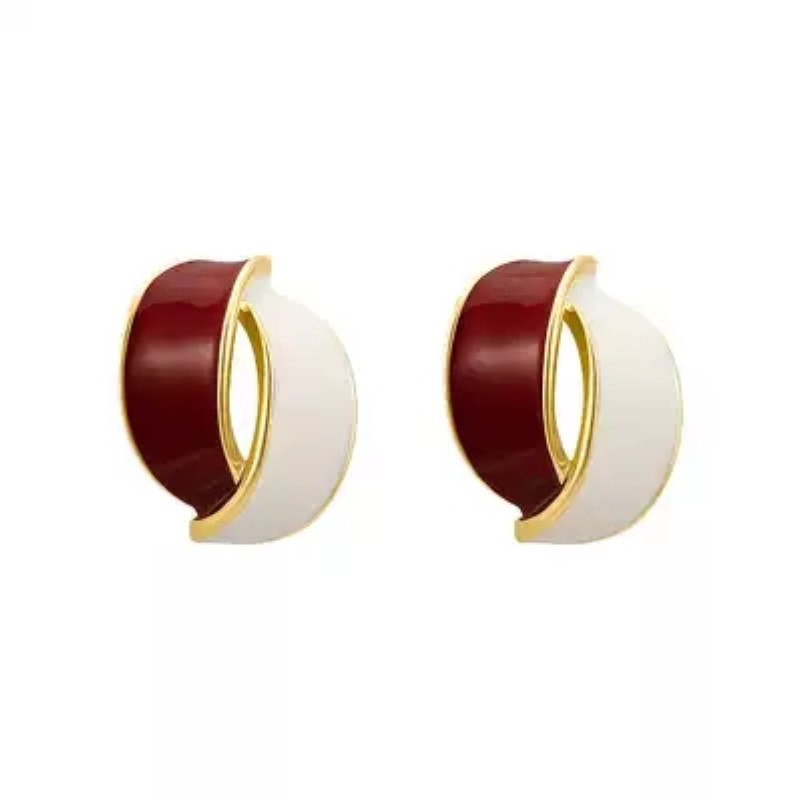 Fashion Irregular Contrast Color Stud Earrings Wholesale display picture 1