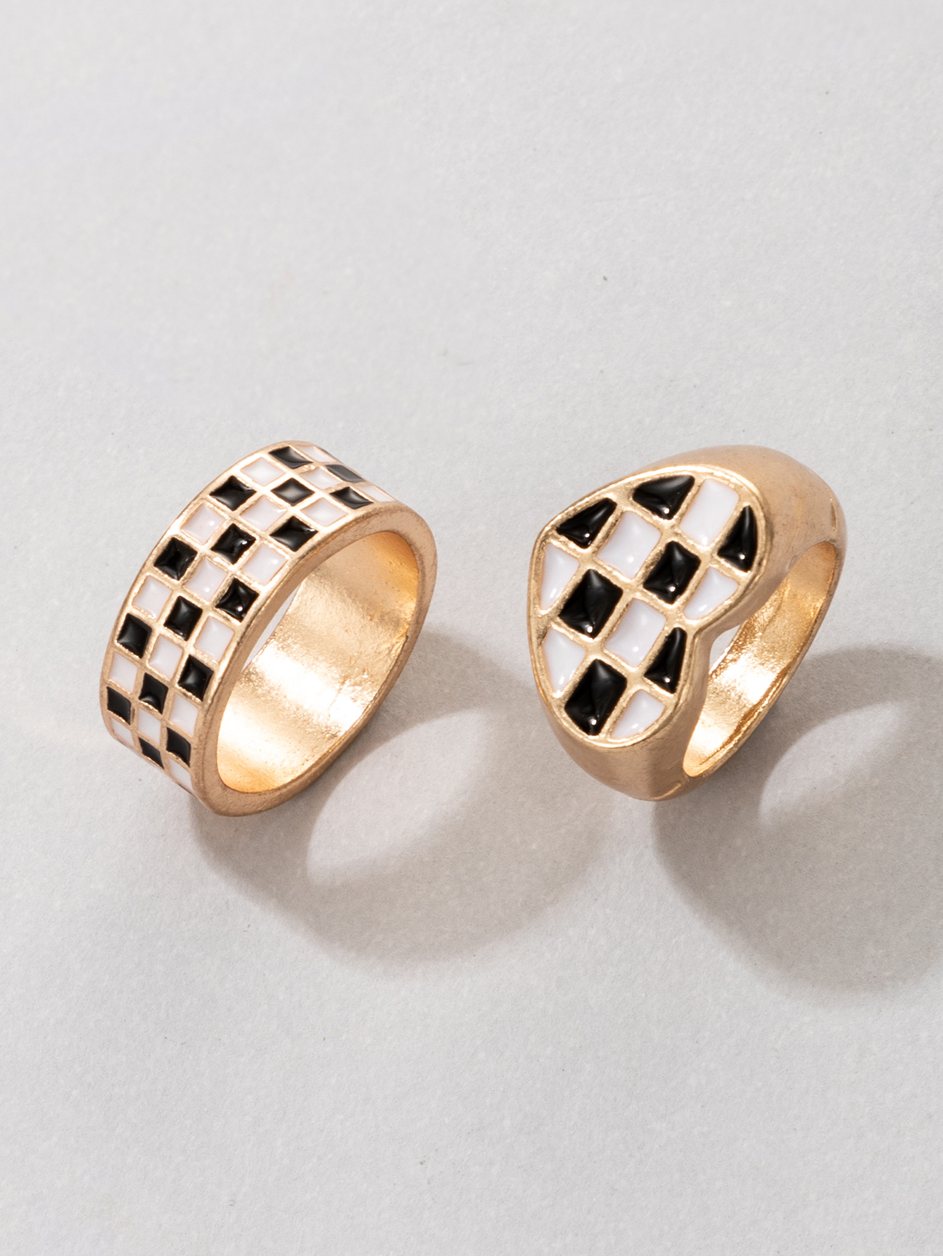 Fashion Black White Checkered Snake-shaped Oil Drop Ring Two-piece Set display picture 14