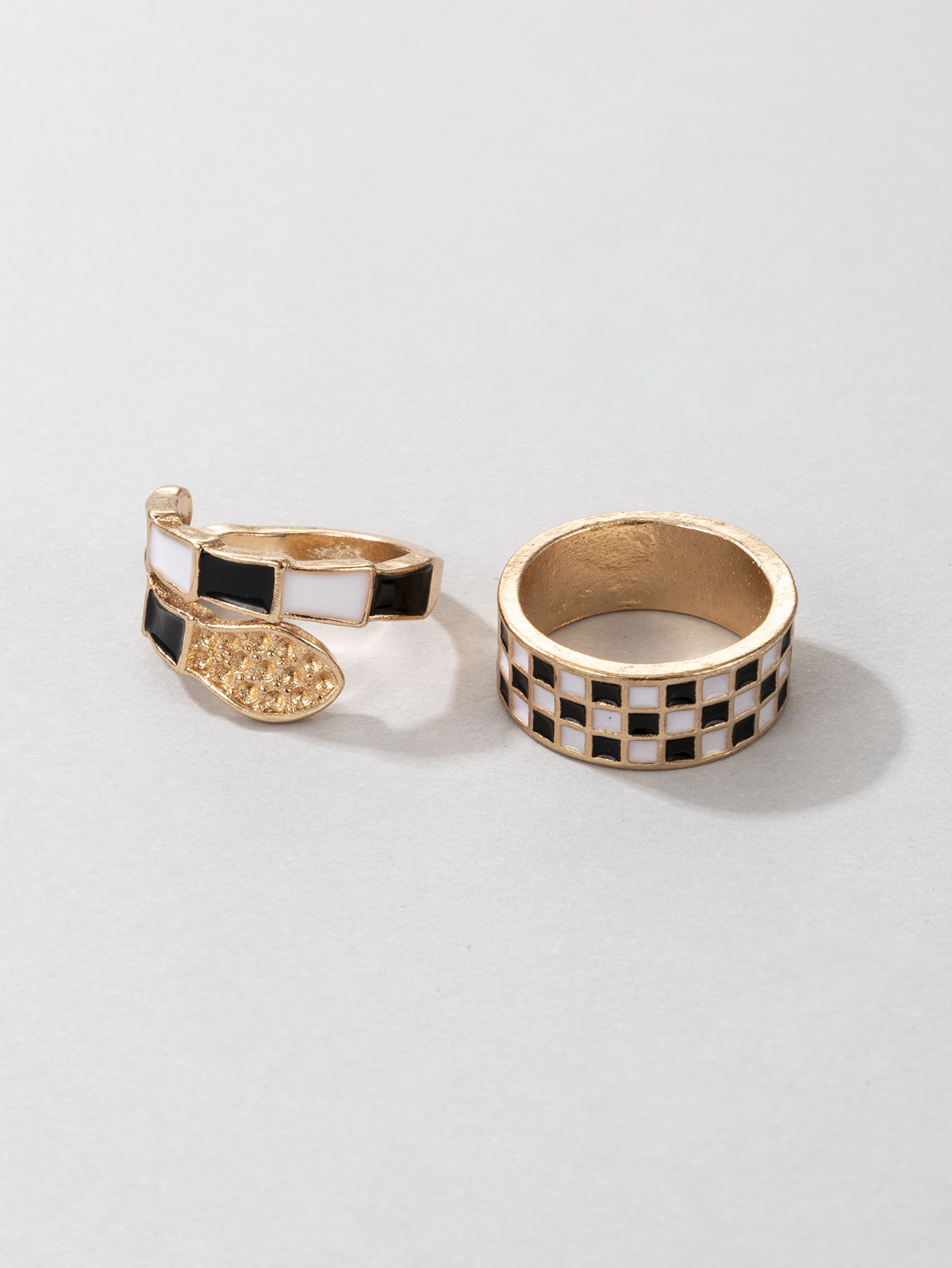 Fashion Black White Checkered Snake-shaped Oil Drop Ring Two-piece Set display picture 17